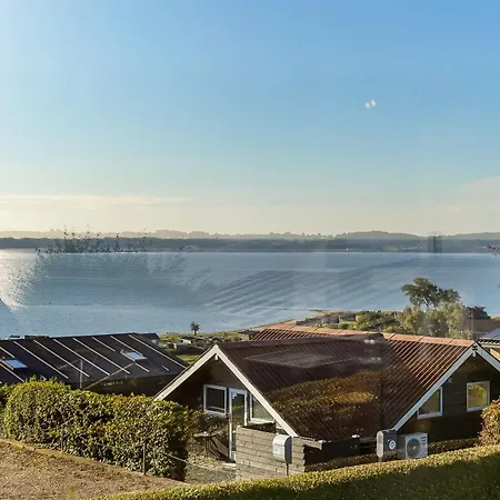 Valea - 600m From The Sea By Interhome