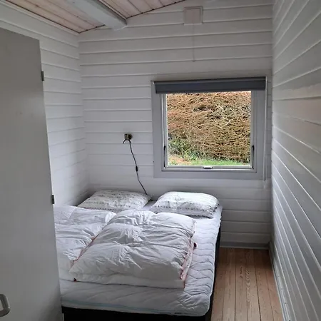 Valea - 600m From The Sea By Interhome