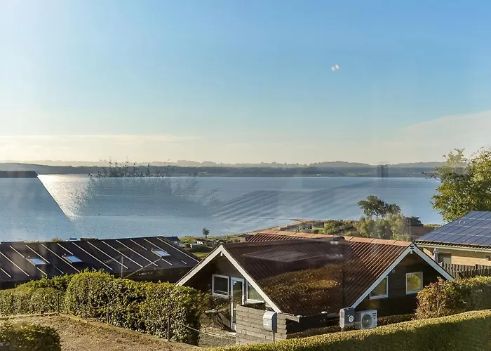 Valea - 600m From The Sea By Interhome